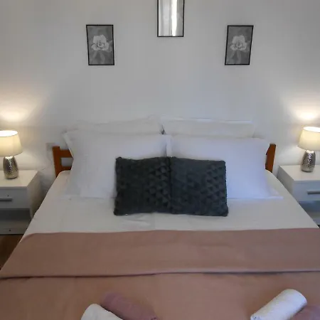 The Golden Well Apartment Rovinj