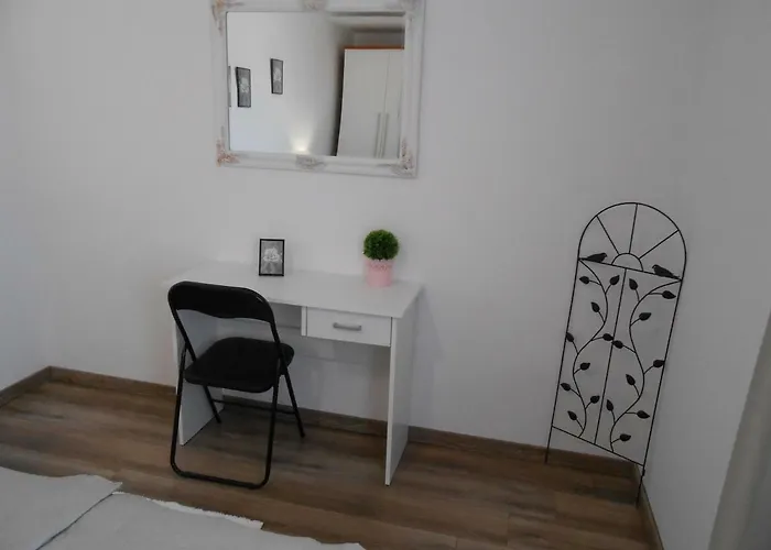 The Golden Well 아파트 *